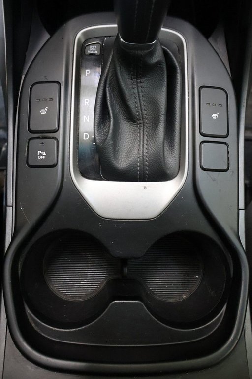 2017 Hyundai Santa Fe Sport in Montreal, Quebec - 15 - w1024h768px