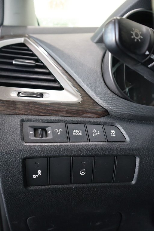 2017 Hyundai Santa Fe Sport in Montreal, Quebec - 17 - w1024h768px