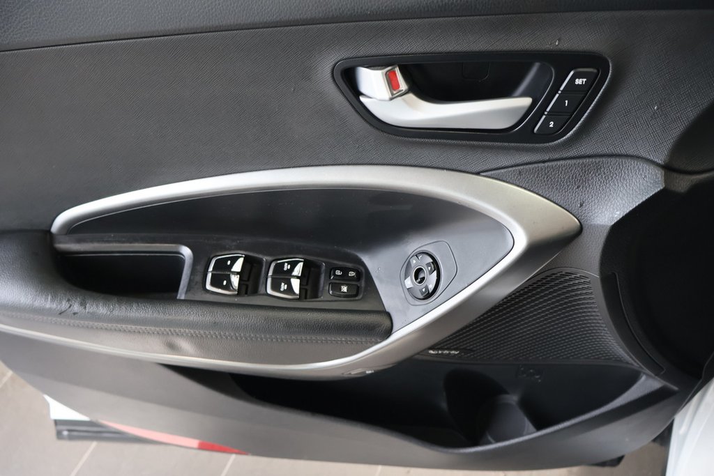 2017 Hyundai Santa Fe Sport in Montreal, Quebec - 21 - w1024h768px