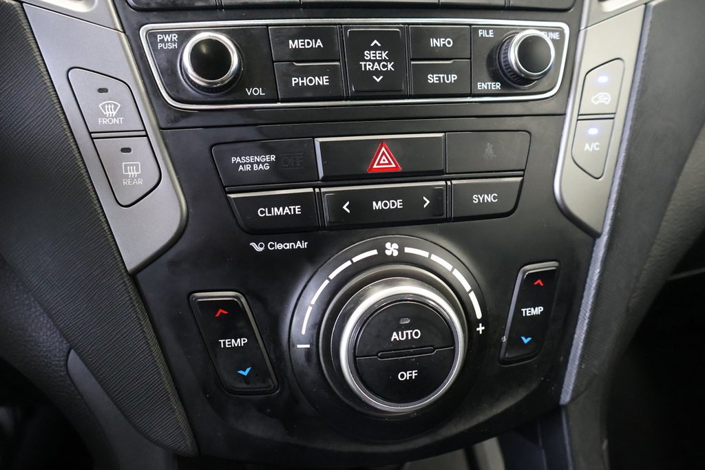 2017 Hyundai Santa Fe Sport in Montreal, Quebec - 18 - w1024h768px