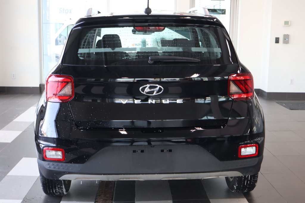Hyundai Venue  2023 à Montréal, Québec - 22 - w1024h768px