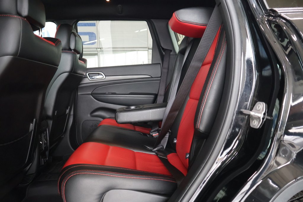 2021 Jeep Grand Cherokee in Montreal, Quebec - 21 - w1024h768px