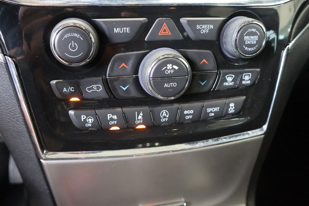 Jeep Grand Cherokee  2021 à Montréal, Québec - 15 - w1024h768px