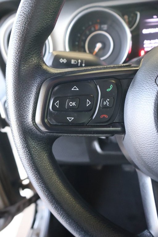 Jeep Wrangler Sport 2018 à Montréal, Québec - 10 - w1024h768px
