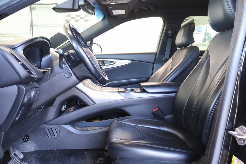 2018 Lincoln MKX in Montreal, Quebec - 2 - w1024h768px