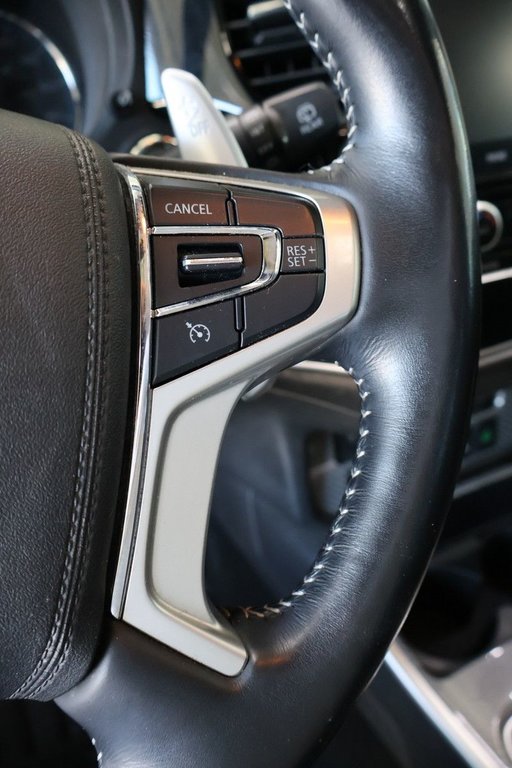 2020 Mitsubishi OUTLANDER PHEV in Montreal, Quebec - 14 - w1024h768px