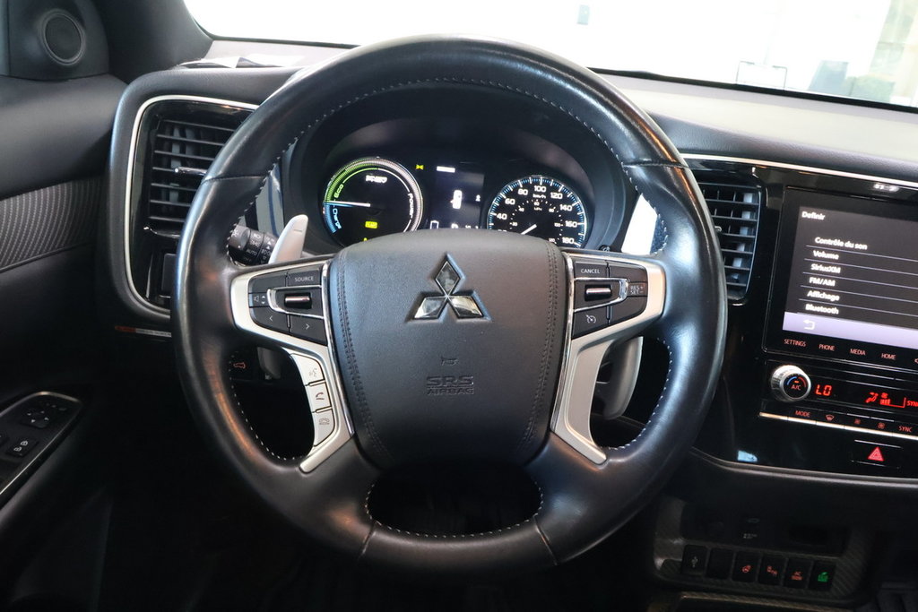 2020 Mitsubishi OUTLANDER PHEV in Montreal, Quebec - 11 - w1024h768px