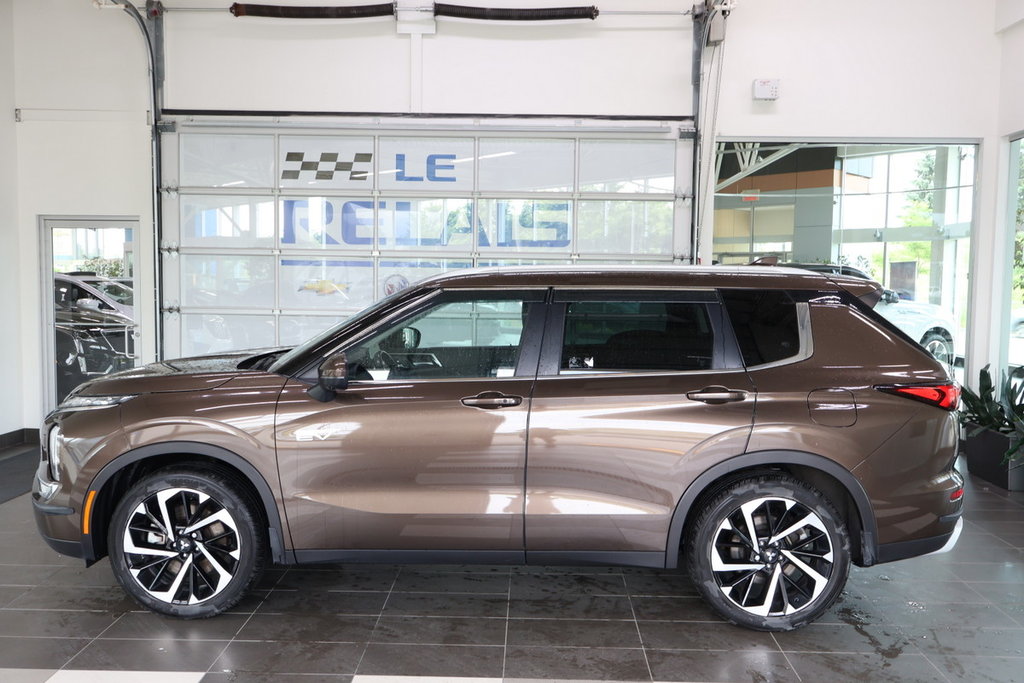 Mitsubishi OUTLANDER PHEV SEL CERTIFIÉ INSPECTÉ 2023 à Montréal, Québec - 10 - w1024h768px