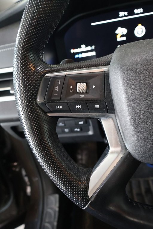 Mitsubishi OUTLANDER PHEV SEL CERTIFIÉ INSPECTÉ 2023 à Montréal, Québec - 13 - w1024h768px