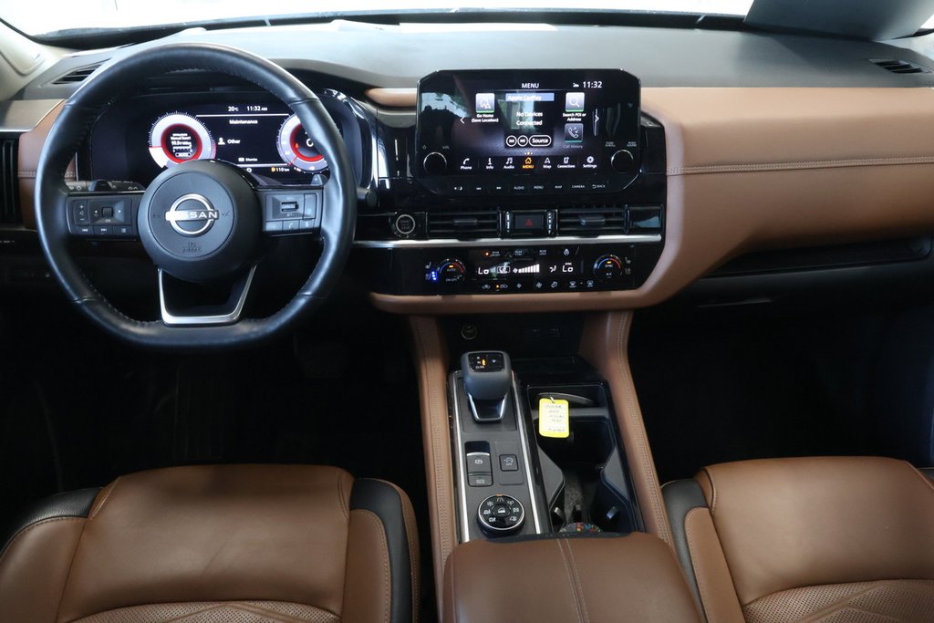 Nissan Pathfinder Platinum 2024 à Montréal, Québec - 3 - w1024h768px
