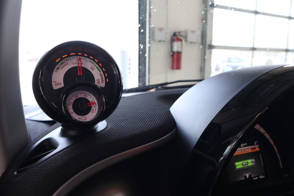 smart fortwo electric drive  2018 à Montréal, Québec - 17 - w1024h768px