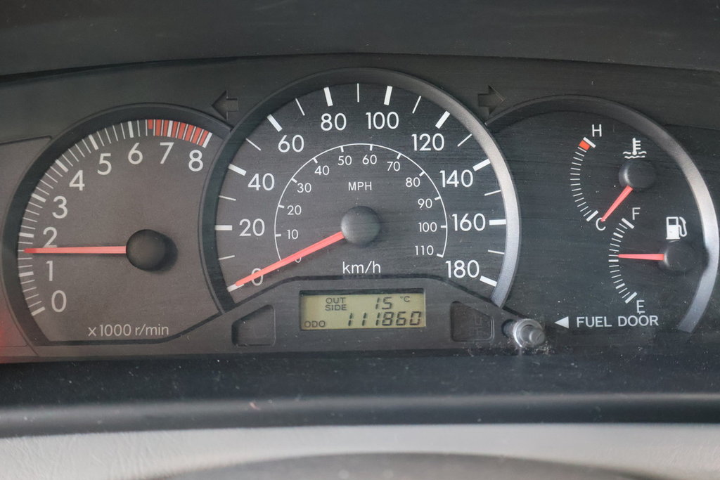 2008 Toyota Corolla in Montreal, Quebec - 4 - w1024h768px