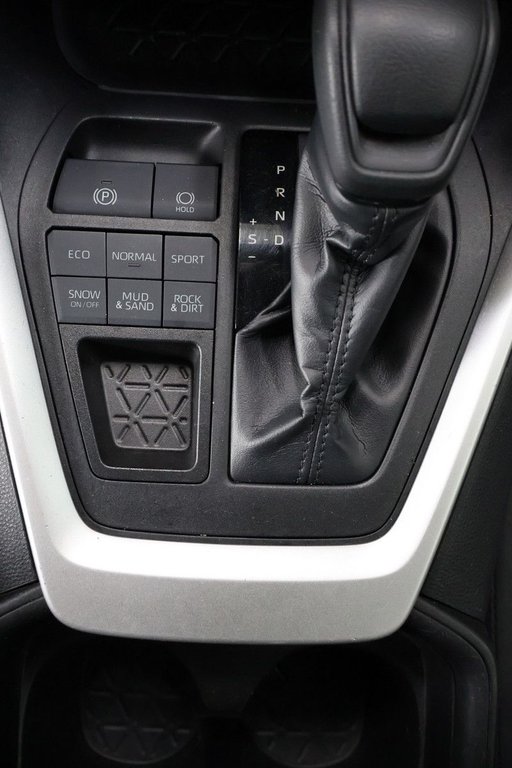 2019 Toyota RAV4 in Montreal, Quebec - 17 - w1024h768px