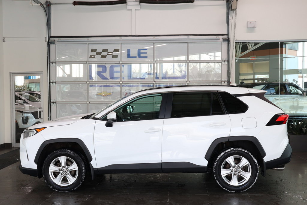 Toyota RAV4  2021 à Montréal, Québec - 10 - w1024h768px