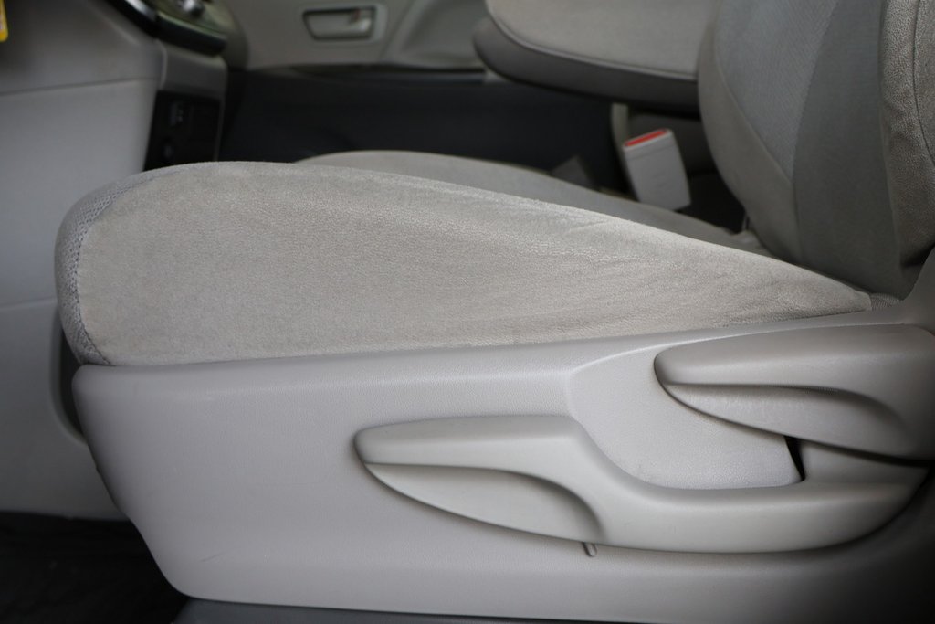 2018 Toyota Sienna in Montreal, Quebec - 6 - w1024h768px