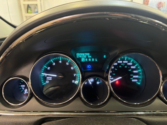 Buick Enclave  2015 à L'Étang-du-Nord, Québec - 15 - w1024h768px