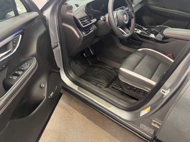 Buick ENVISION Sport Touring 2024 à L'Étang-du-Nord, Québec - 7 - w1024h768px