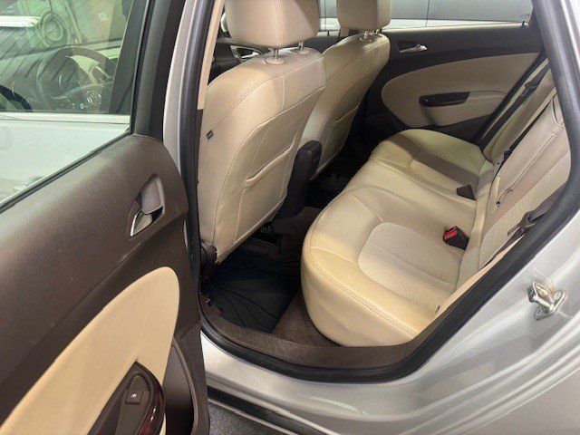 Buick Verano Base 2017 à L'Étang-du-Nord, Québec - 9 - w1024h768px