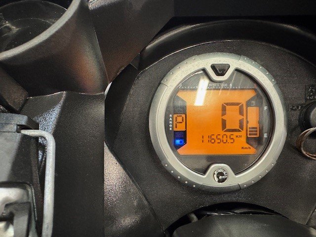 Can-Am Outlander 800  2012 à L'Étang-du-Nord, Québec - 4 - w1024h768px