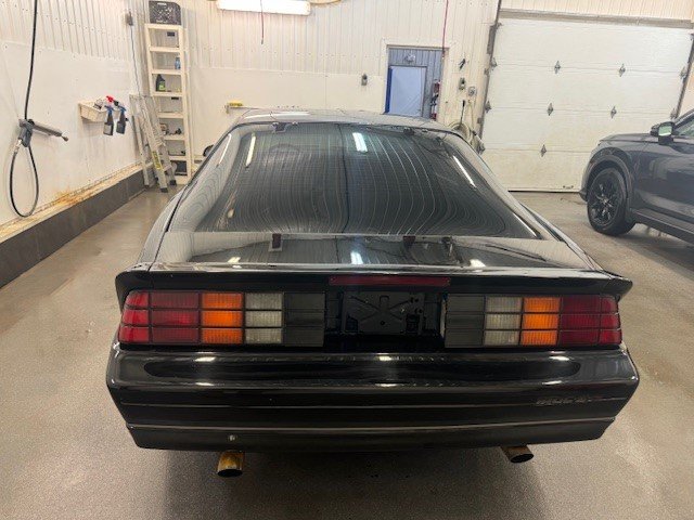 Chevrolet CAMARO IROQ Z CAMARO 1988 à L'Étang-du-Nord, Québec - 13 - w1024h768px