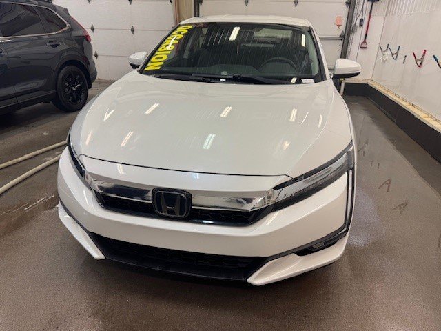 Honda Clarity Plug-In Hybrid  2020 à L'Étang-du-Nord, Québec - 3 - w1024h768px