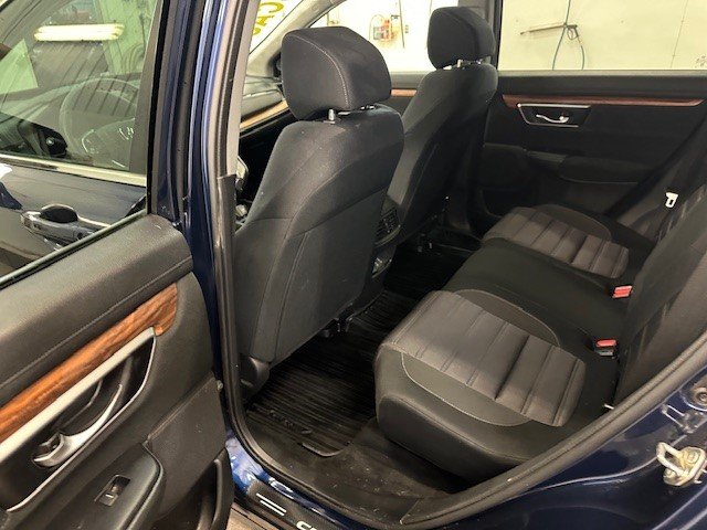 2018 Honda CR-V LX AWD in L'Étang-du-Nord, Quebec - 8 - w1024h768px