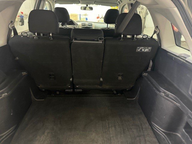 2011 Honda CR-V LX in L'Étang-du-Nord, Quebec - 9 - w1024h768px
