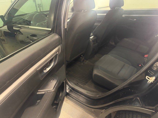 Honda CR-V LX 2017 à L'Étang-du-Nord, Québec - 10 - w1024h768px