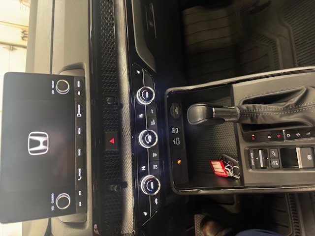 2023 Honda CR-V SPORT in L'Étang-du-Nord, Quebec - 8 - w1024h768px