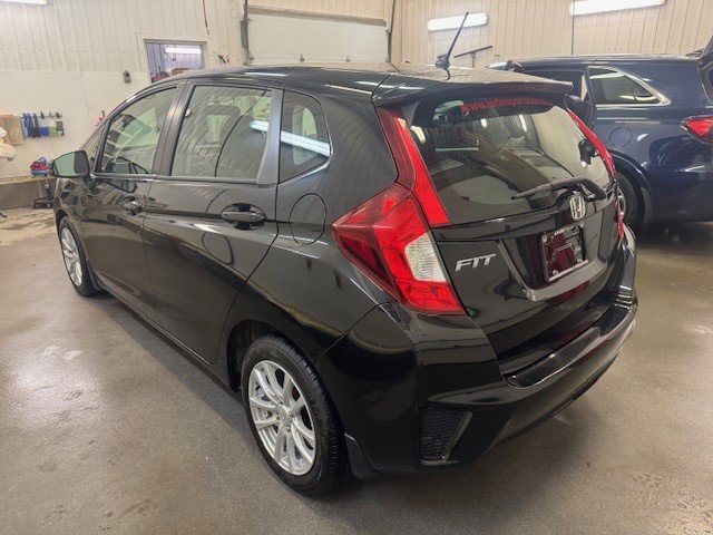 Honda Fit LX 2016 à L'Étang-du-Nord, Québec - 11 - w1024h768px