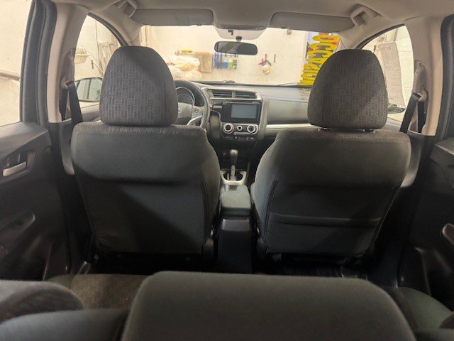 Honda Fit LX 2016 à L'Étang-du-Nord, Québec - 10 - w1024h768px