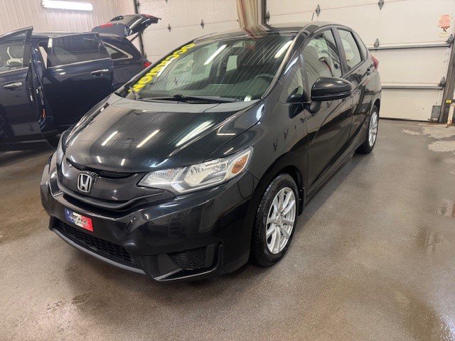 Honda Fit LX 2016 à L'Étang-du-Nord, Québec - 4 - w1024h768px
