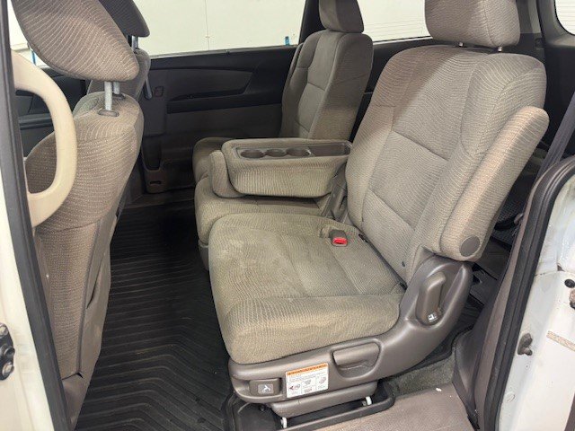 Honda Odyssey EX 2012 à L'Étang-du-Nord, Québec - 9 - w1024h768px
