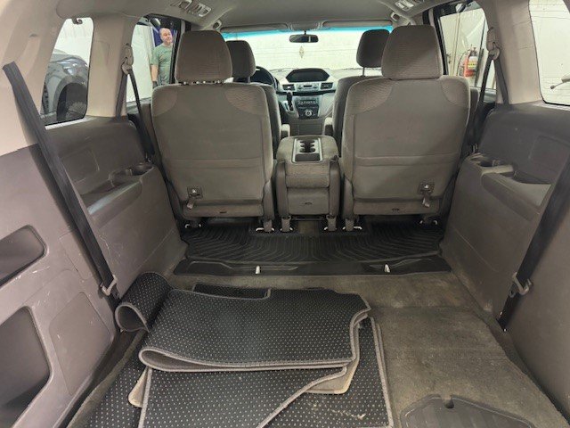 Honda Odyssey EX 2012 à L'Étang-du-Nord, Québec - 11 - w1024h768px