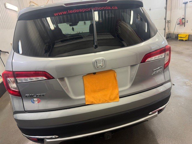 2020 Honda Pilot Touring 8-Passenger in L'Étang-du-Nord, Quebec - 16 - w1024h768px