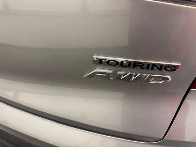 2020 Honda Pilot Touring 8-Passenger in L'Étang-du-Nord, Quebec - 18 - w1024h768px