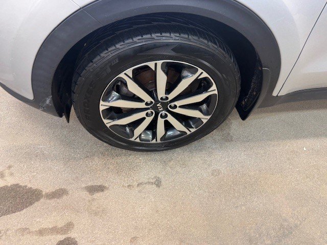 Kia Sportage  2017 à L'Étang-du-Nord, Québec - 4 - w1024h768px