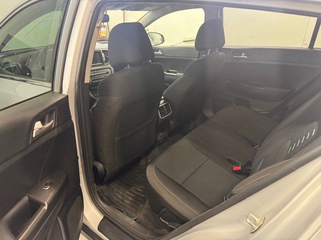 Kia Sportage  2017 à L'Étang-du-Nord, Québec - 8 - w1024h768px
