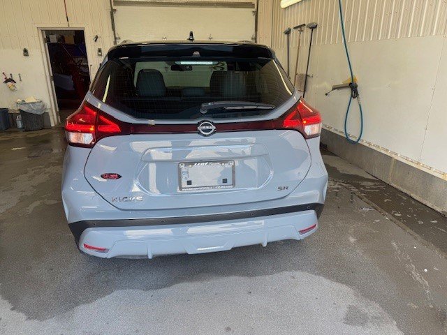 2022 Nissan KICKS SR in L'Étang-du-Nord, Quebec - 12 - w1024h768px
