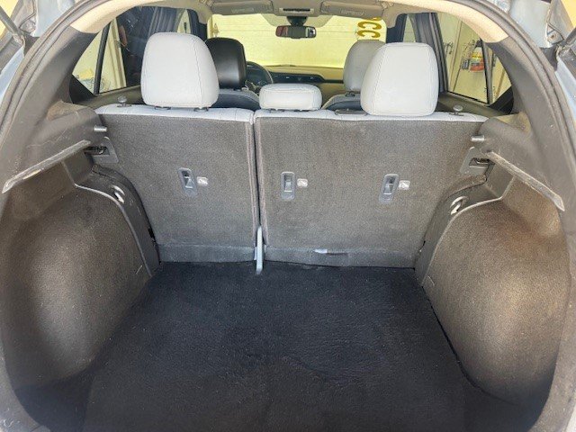 2022 Nissan KICKS SR in L'Étang-du-Nord, Quebec - 9 - w1024h768px