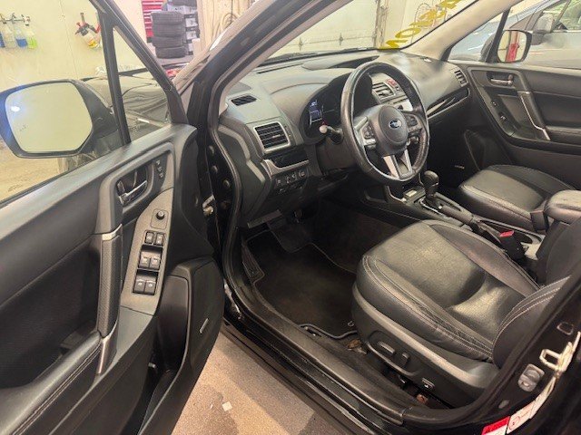 2017 Subaru Forester in L'Étang-du-Nord, Quebec - 6 - w1024h768px
