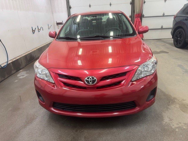 Toyota Corolla  2013 à L'Étang-du-Nord, Québec - 2 - w1024h768px