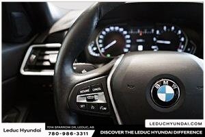 2022 BMW 3 Series 330i xDrive in Leduc, Alberta - 11 - w1024h768px