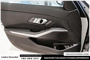 2022 BMW 3 Series 330i xDrive in Leduc, Alberta - 9 - w1024h768px