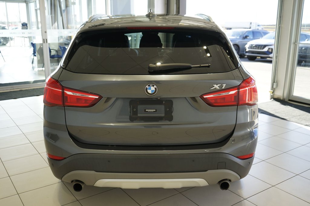 2017  X1 XDrive28i in Leduc, Alberta - 4 - w1024h768px