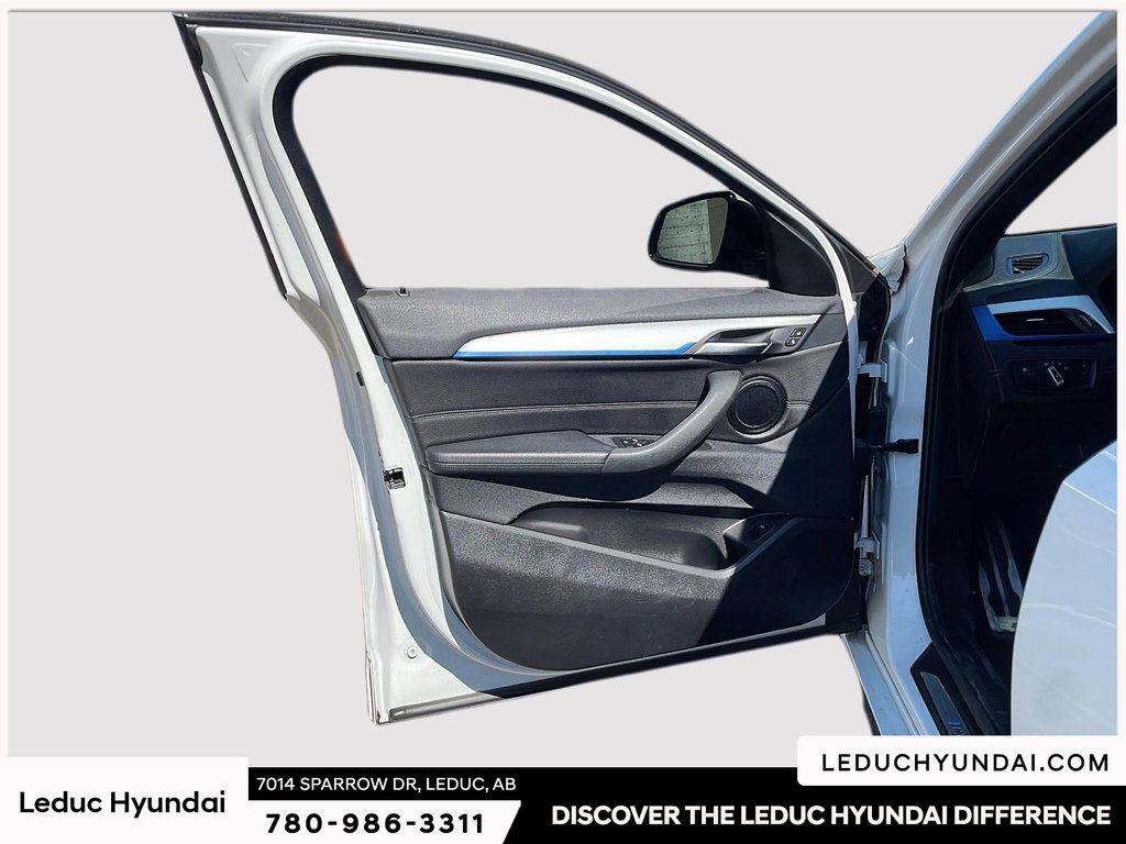 2022 BMW X2 xDrive28i in Leduc, Alberta - 12 - w1024h768px