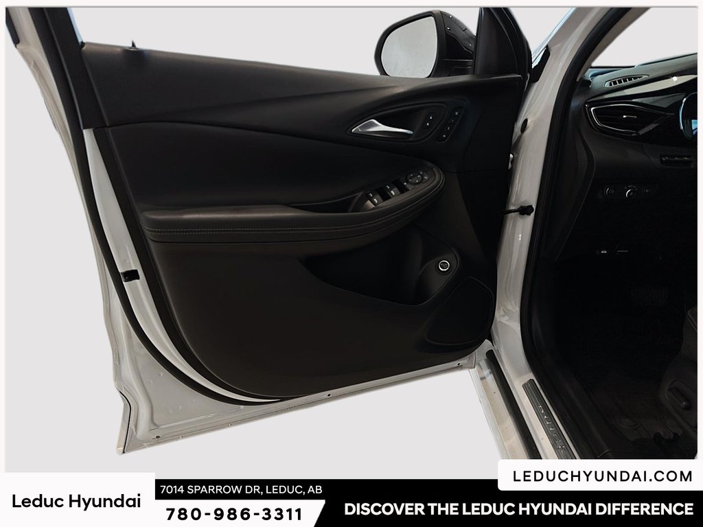 2022 Buick Encore GX Essence in Leduc, Alberta - 12 - w1024h768px