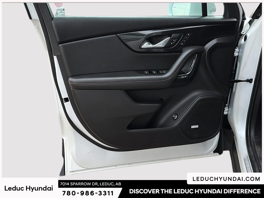 2020 Chevrolet Blazer RS in Leduc, Alberta - 12 - w1024h768px