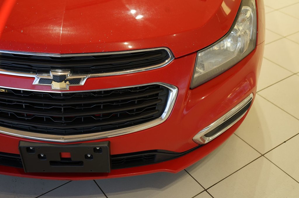 2015  Cruze 1LT in Leduc, Alberta - 37 - w1024h768px