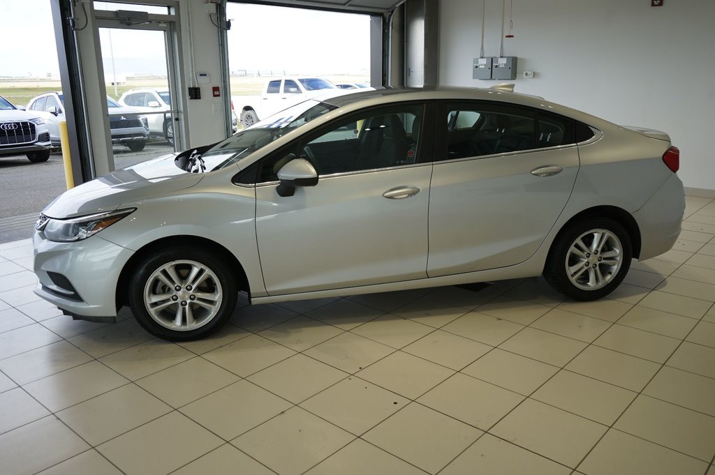 2018  Cruze LT in Leduc, Alberta - 2 - w1024h768px